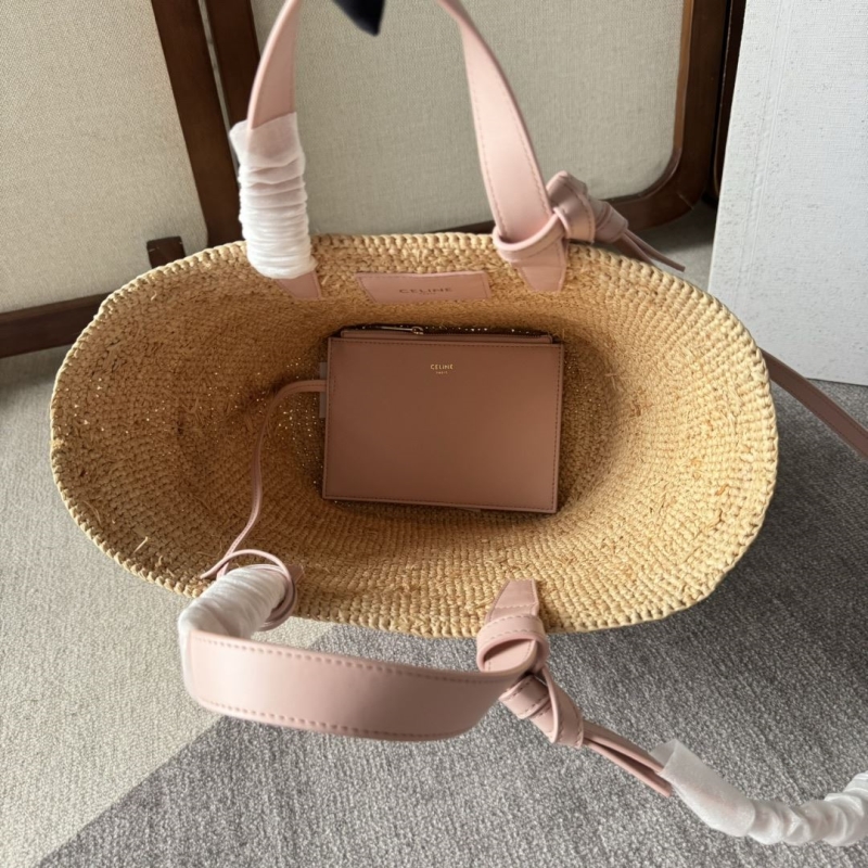 Ce1i*e bucket bags
